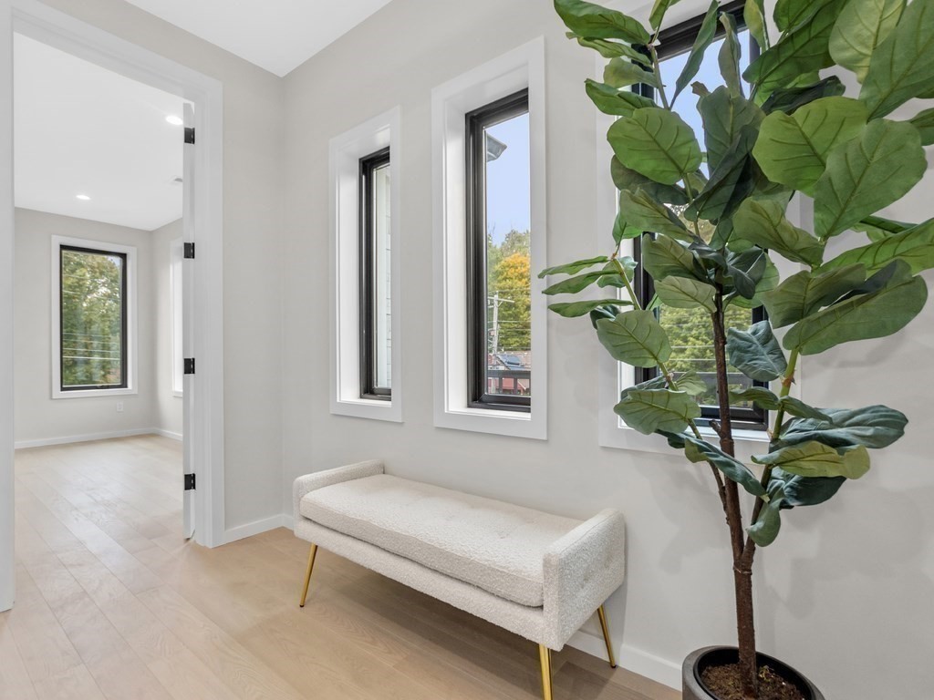 395 Winchester Street