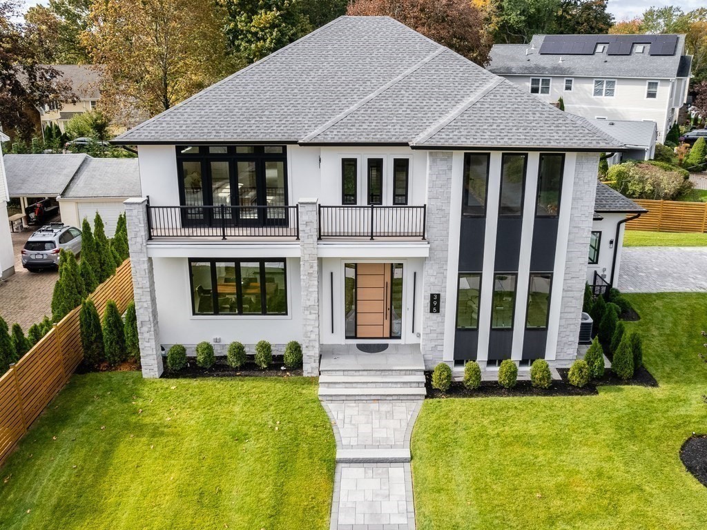 395 Winchester Street