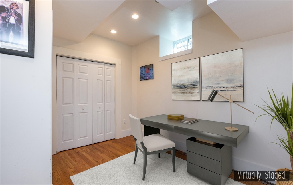 108 Westbourne Ter # 1