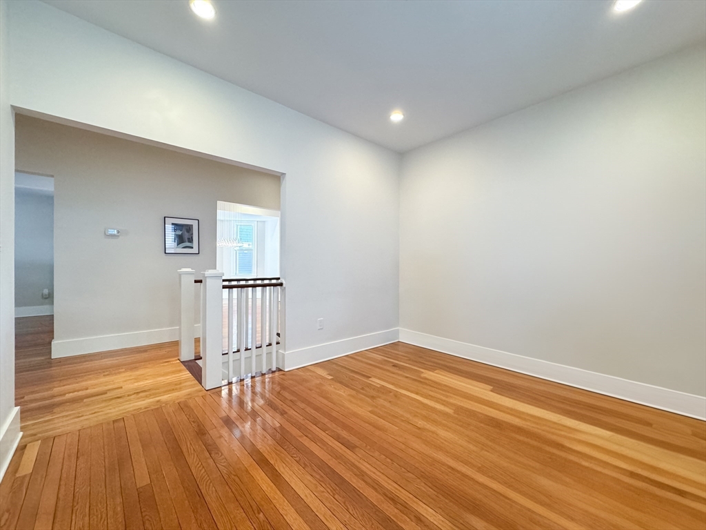 108 Westbourne Ter # 1