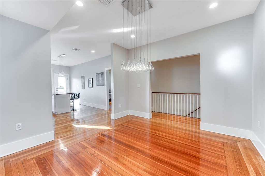 108 Westbourne Ter # 1