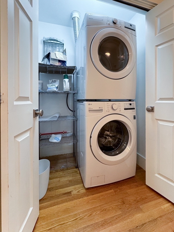 108 Westbourne Ter # 1