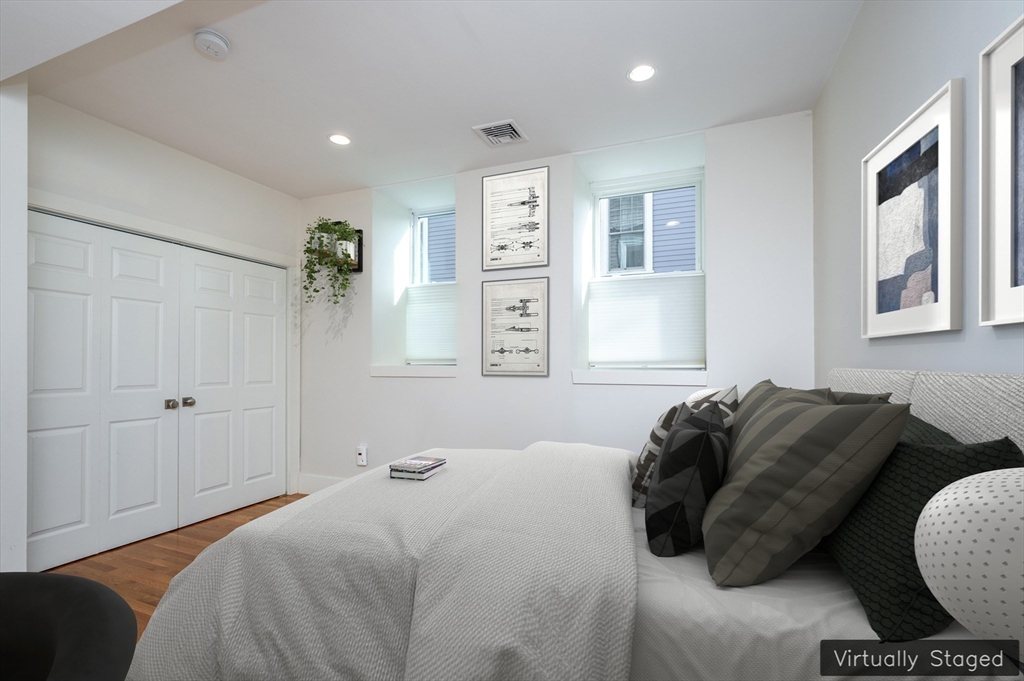 108 Westbourne Ter # 1