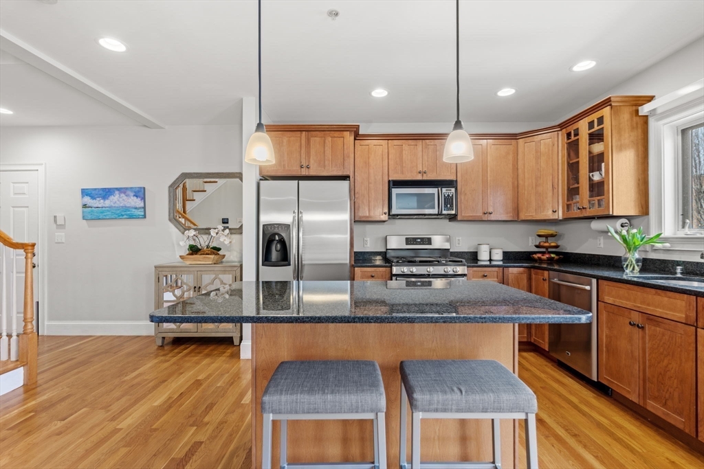 509 Centre St # 8