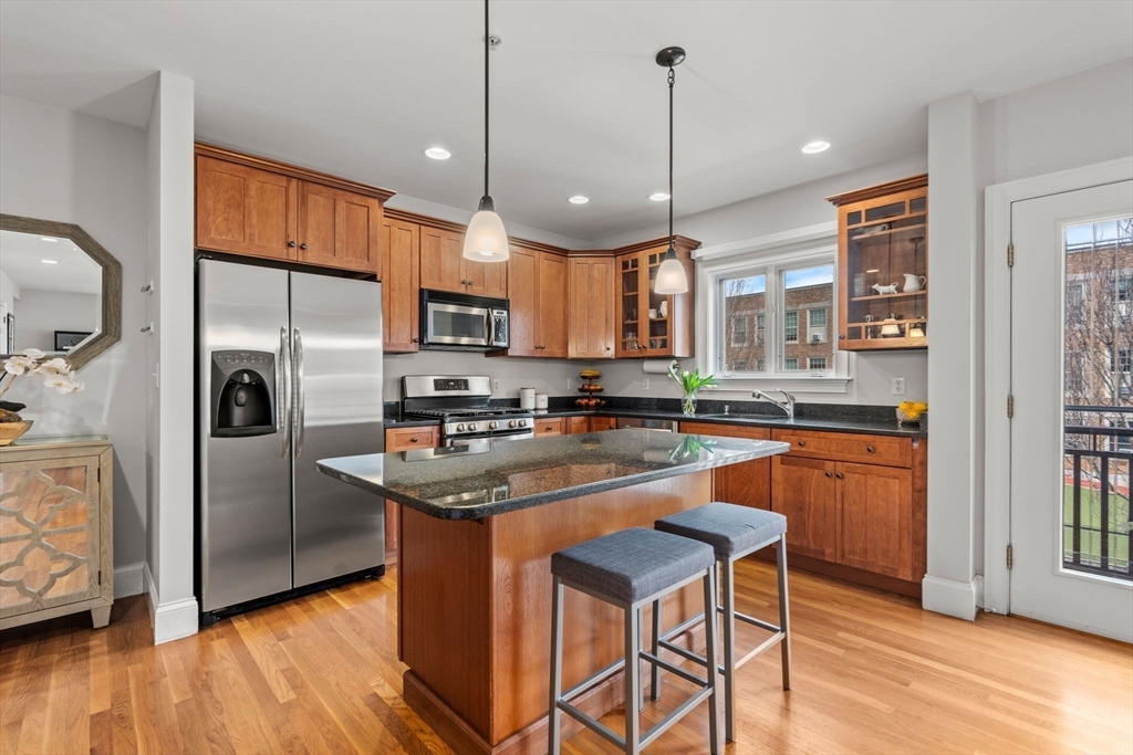 509 Centre St # 8