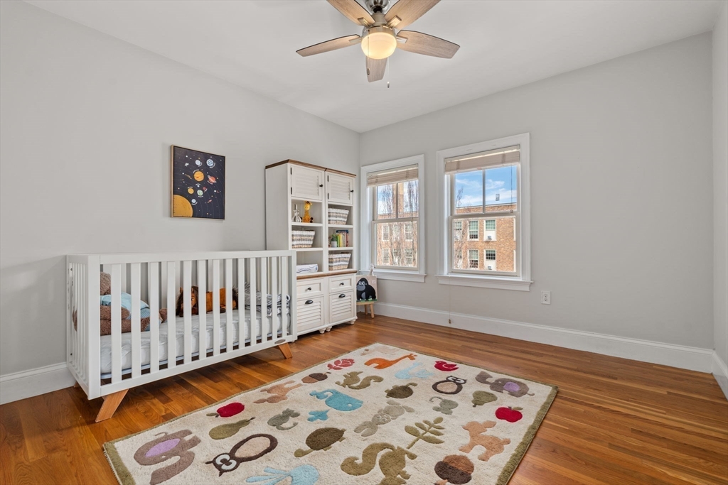 509 Centre St # 8