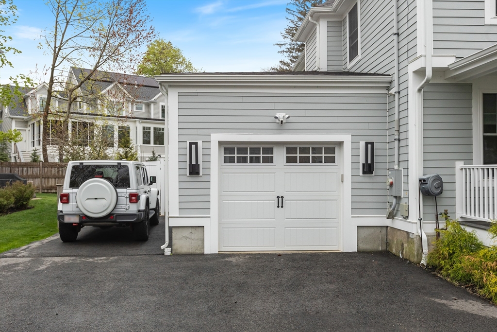 62 Beaufort Ave