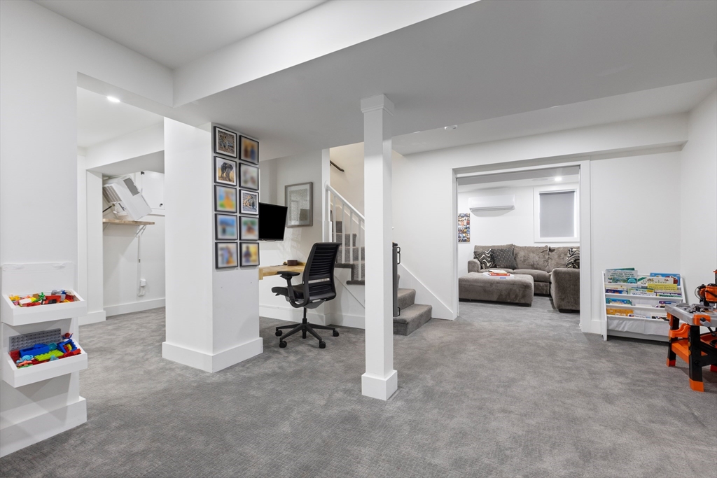 62 Beaufort Ave