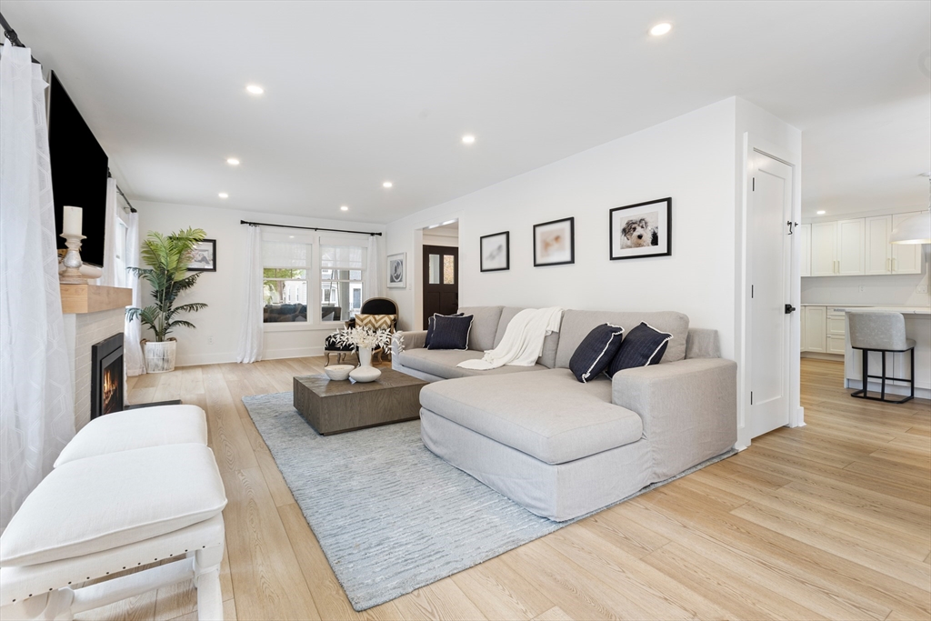 62 Beaufort Ave