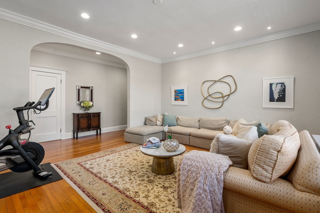 423 Washington Street # 5