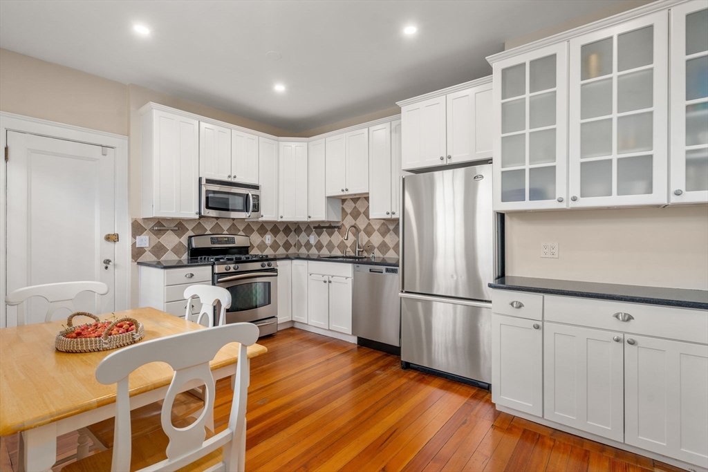 423 Washington Street # 5