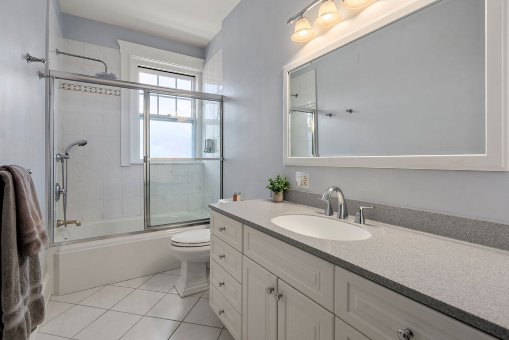 423 Washington Street # 5