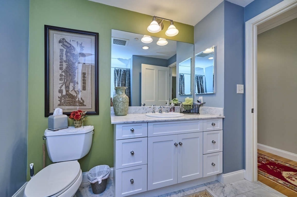 2 Saint Paul St. # 313