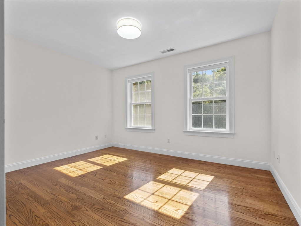 7 Turner Rd