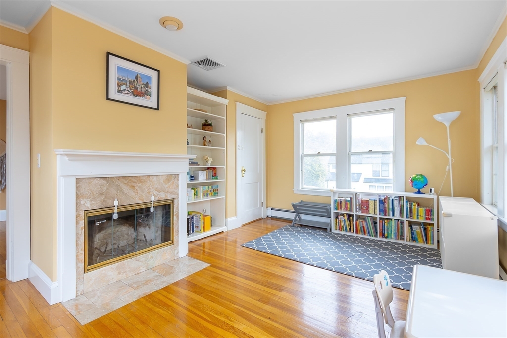 69 Plymouth Rd