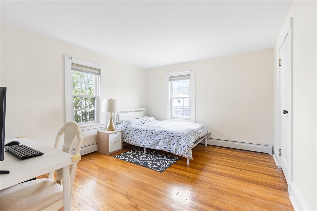 69 Plymouth Rd