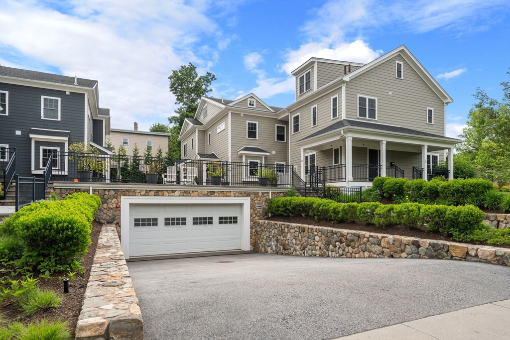 16-26 Dalby Street # 4