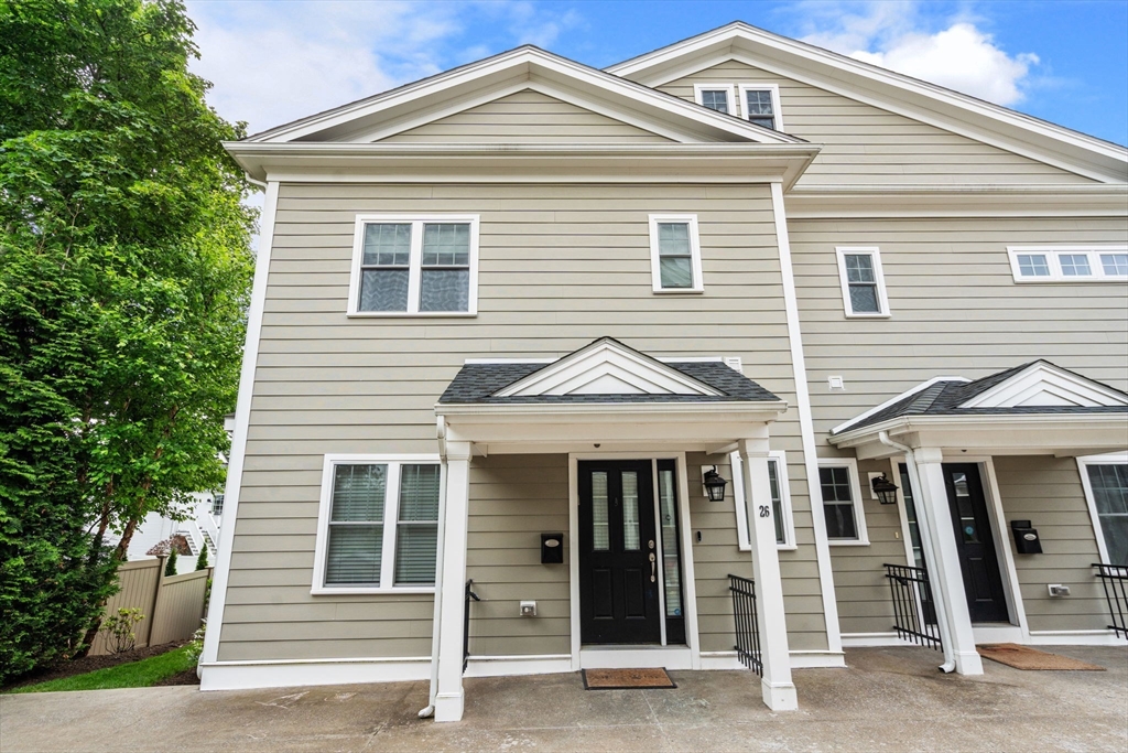 16-26 Dalby Street # 4