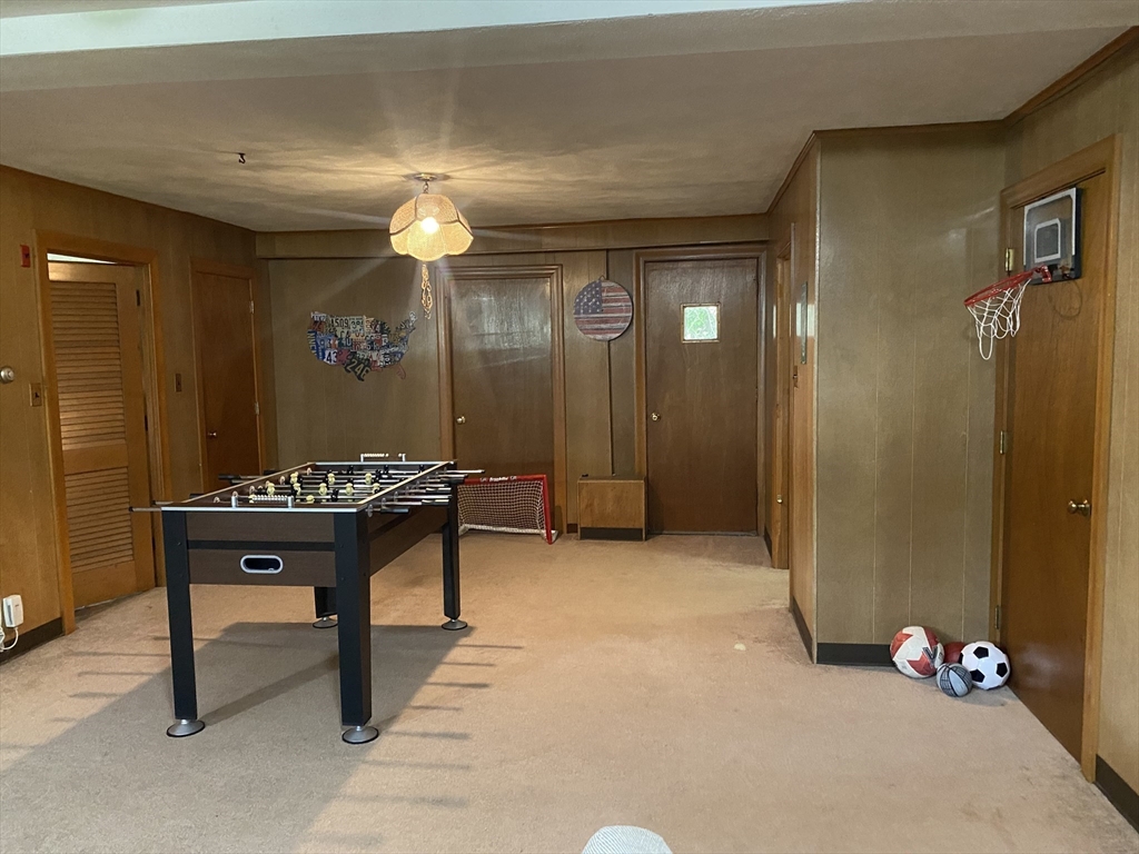 809 Central Ave