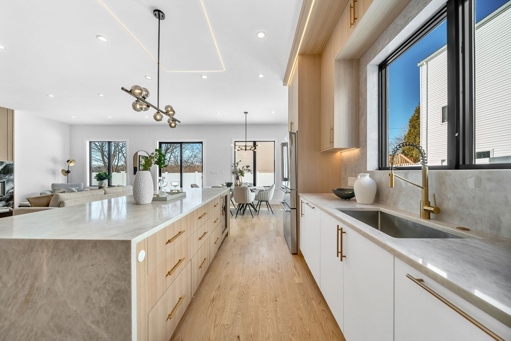 447 Hillside Ave