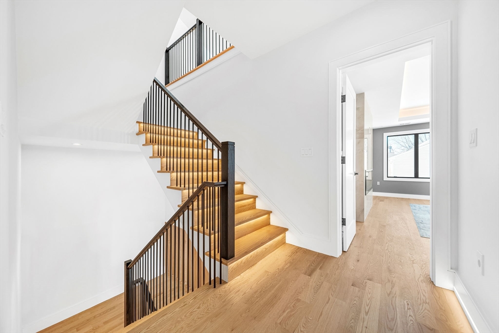 447 Hillside Ave