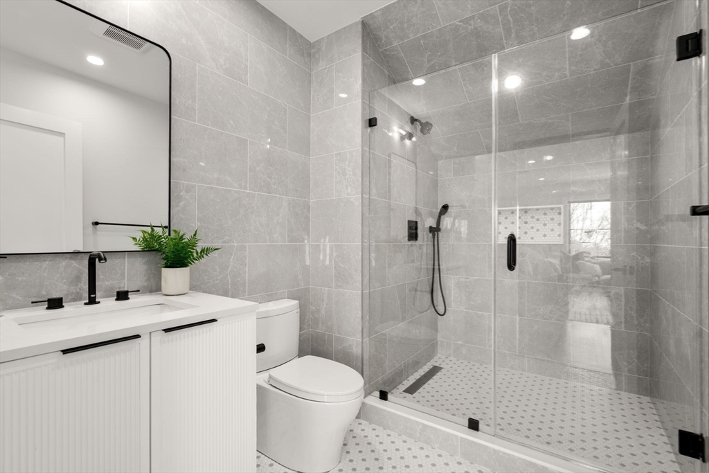 190 Brookline Street