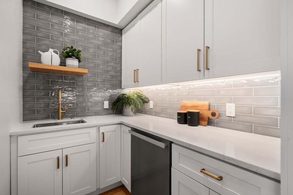 190 Brookline Street