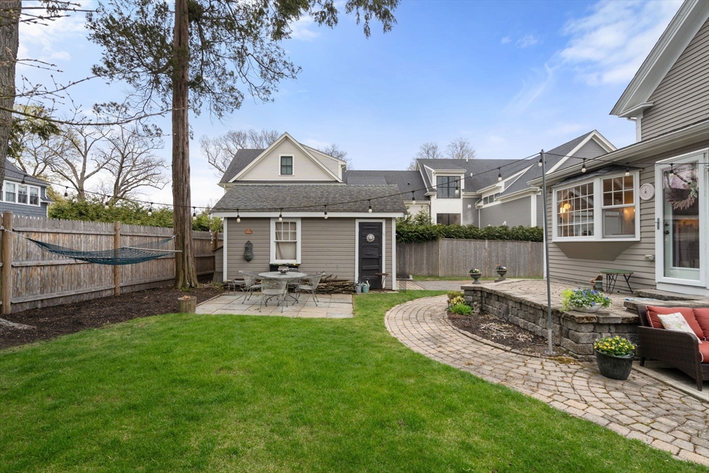 22 Grant St