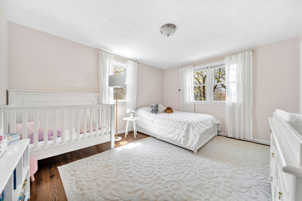 72 Oakcrest Rd