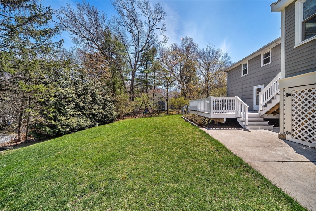 72 Oakcrest Rd