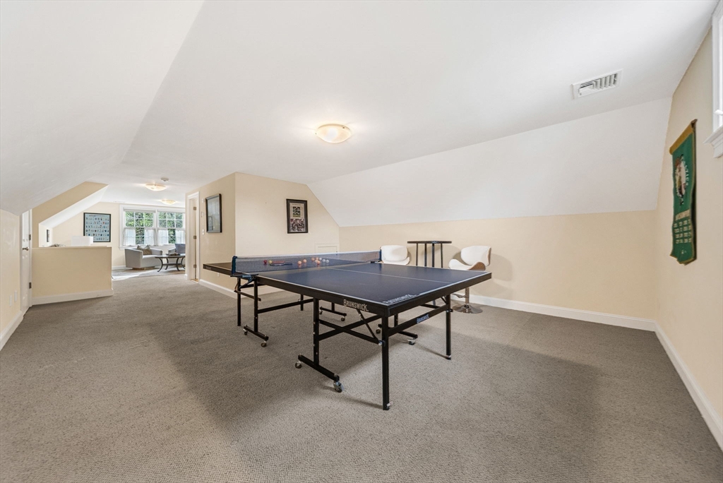 52 Longacre Road