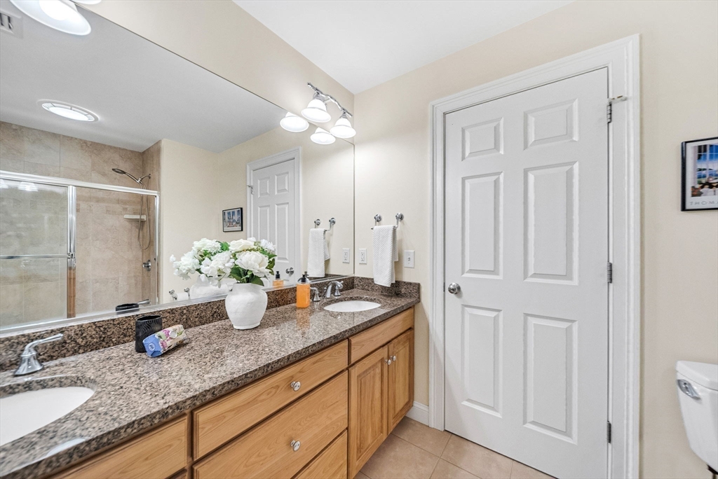 52 Longacre Road
