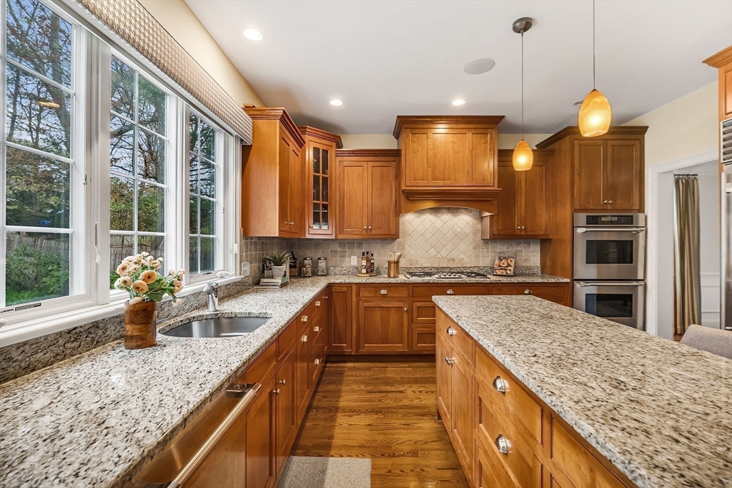52 Longacre Road