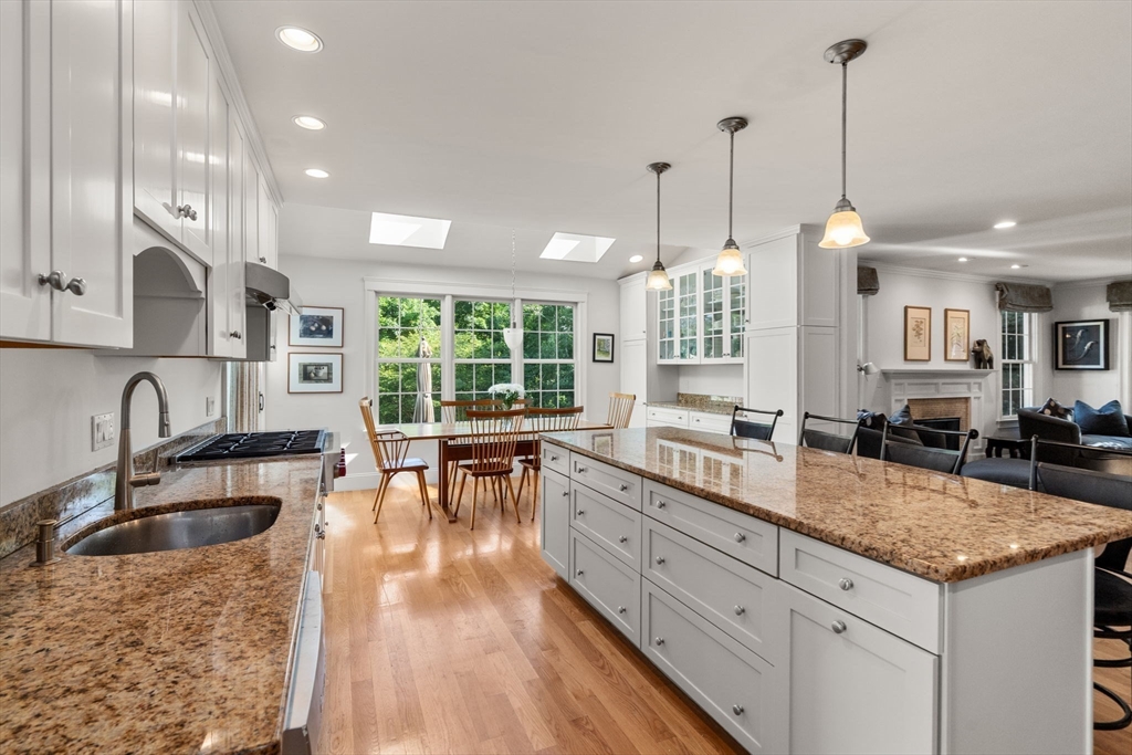 22 Edwardel Rd