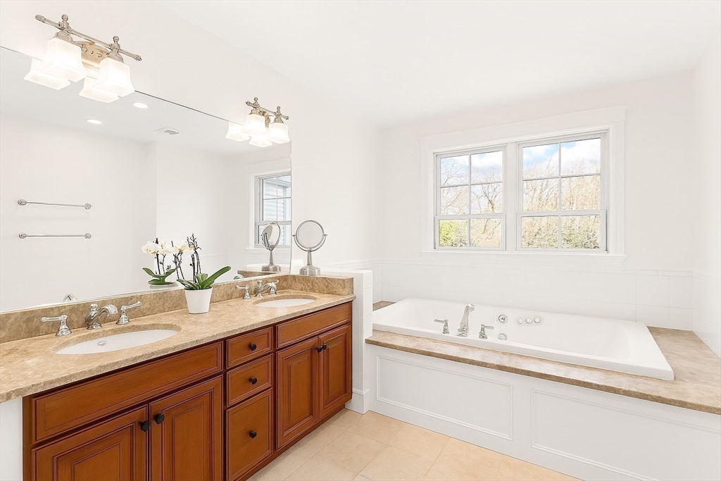 22 Edwardel Rd