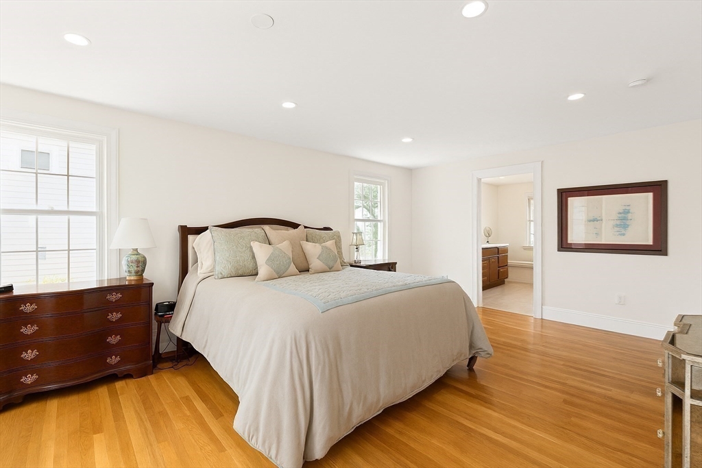 22 Edwardel Rd