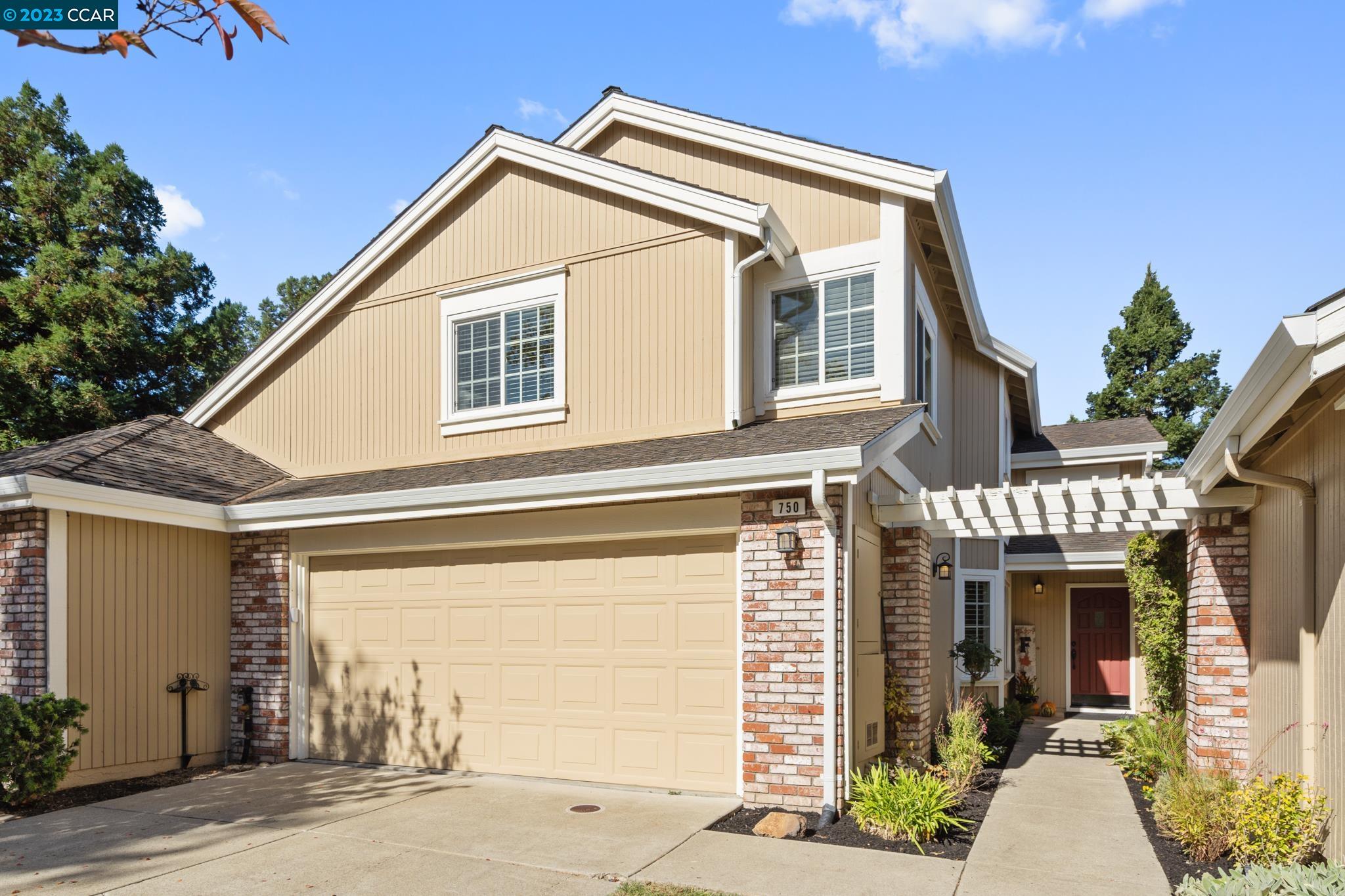 750 Shady Tree Ct