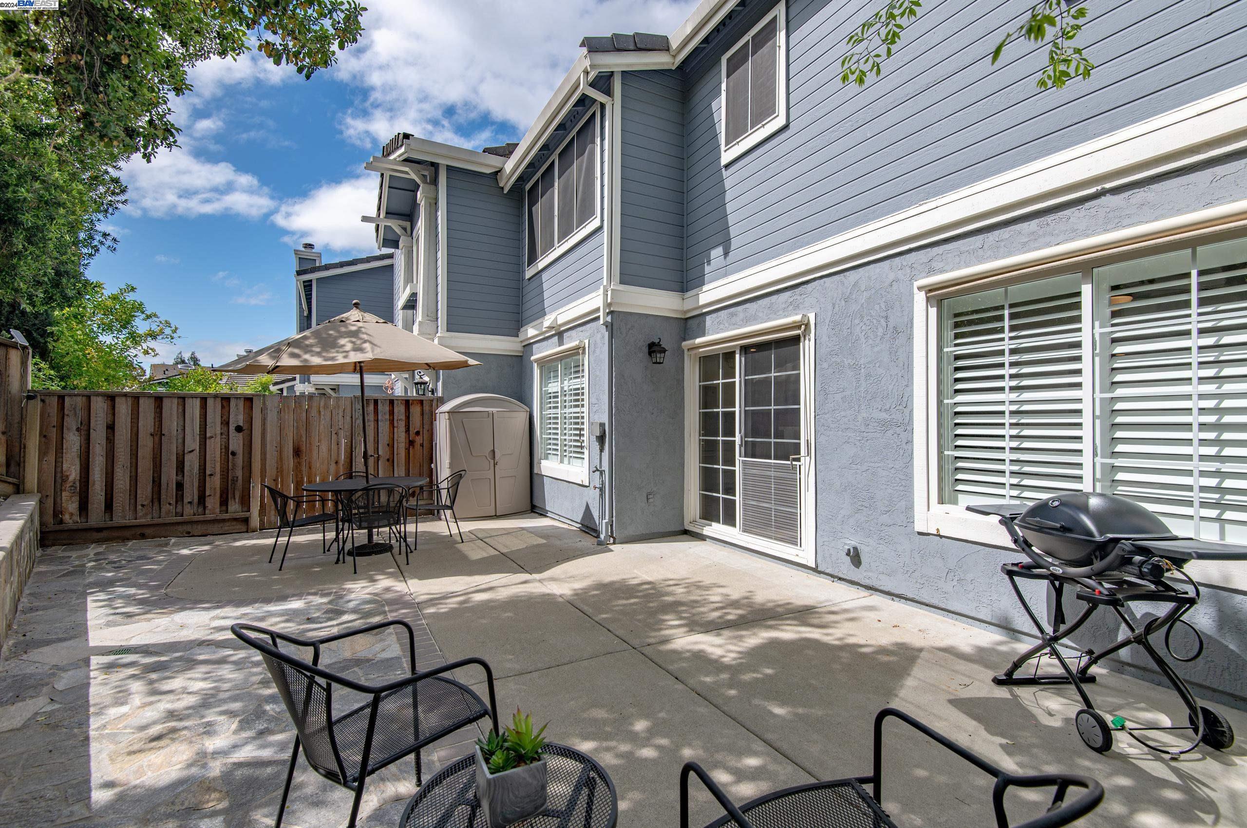 1339 Calle De Las Granvas