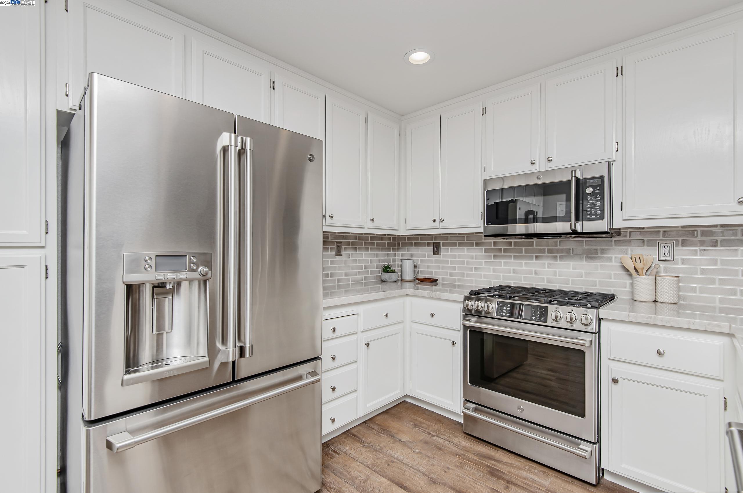 1339 Calle De Las Granvas