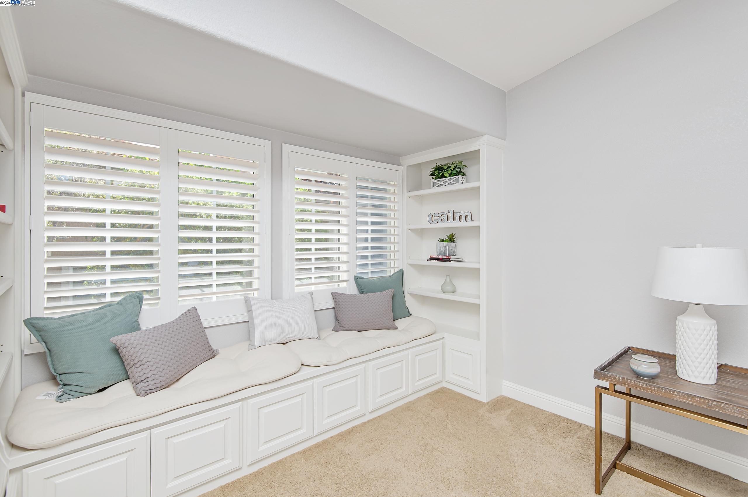 1339 Calle De Las Granvas