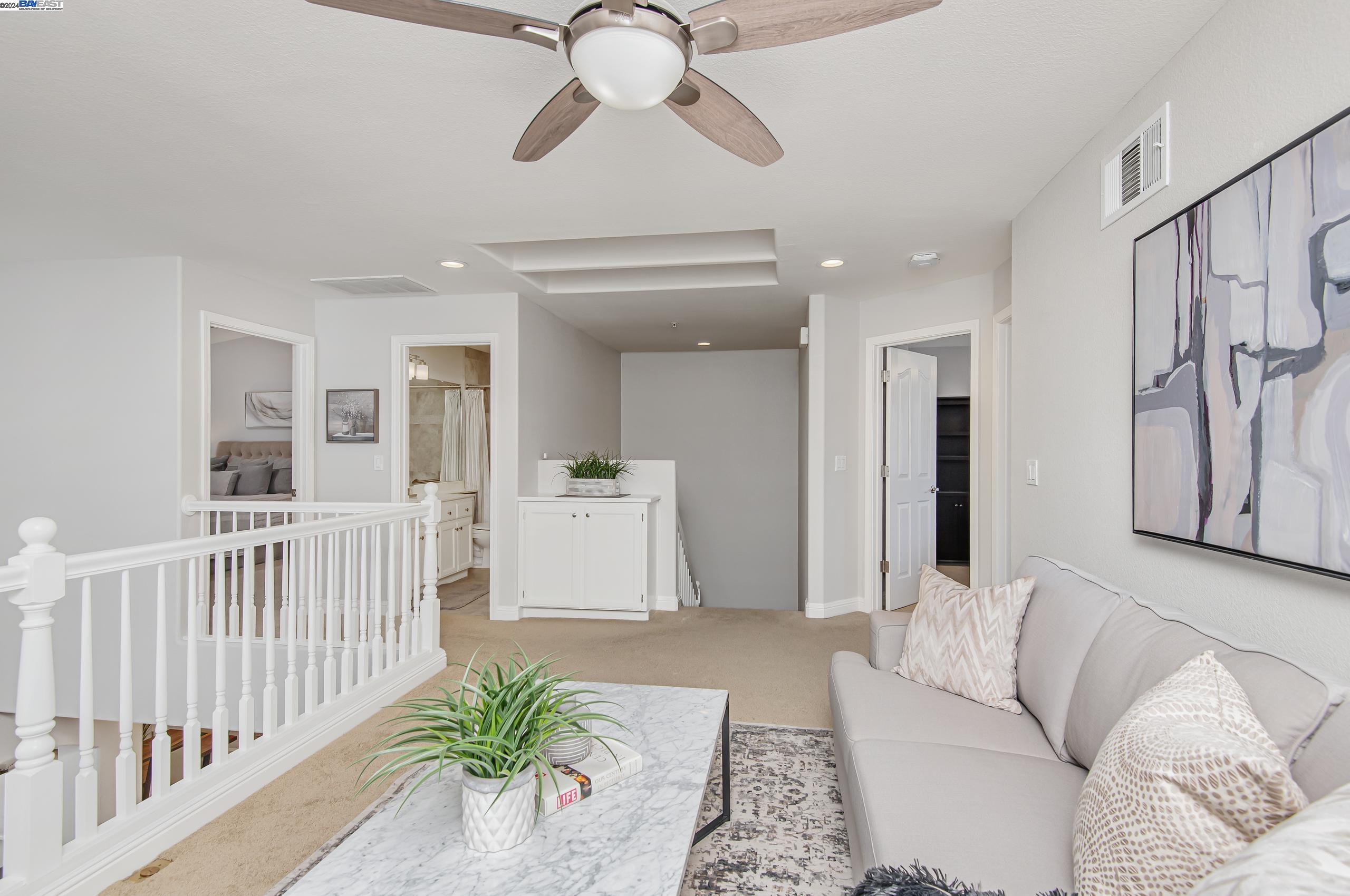 1339 Calle De Las Granvas