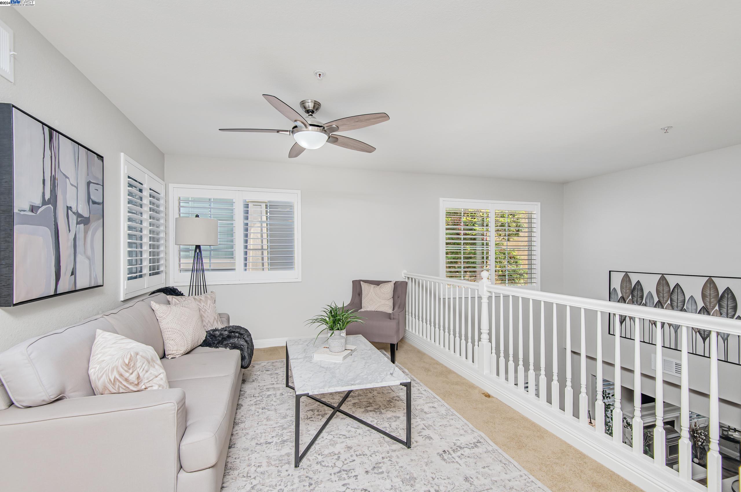 1339 Calle De Las Granvas