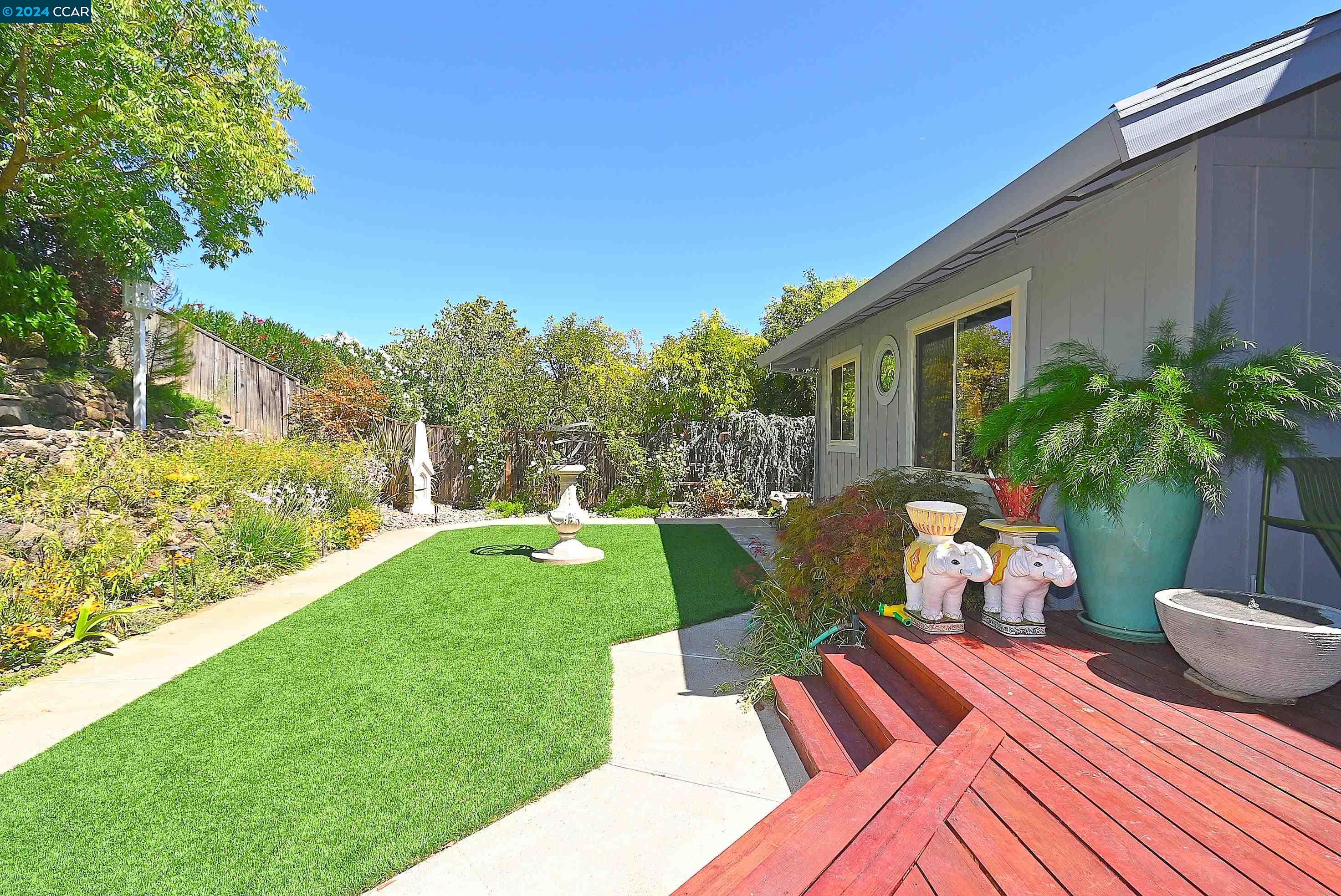 1403 STONEHEDGE DRIVE