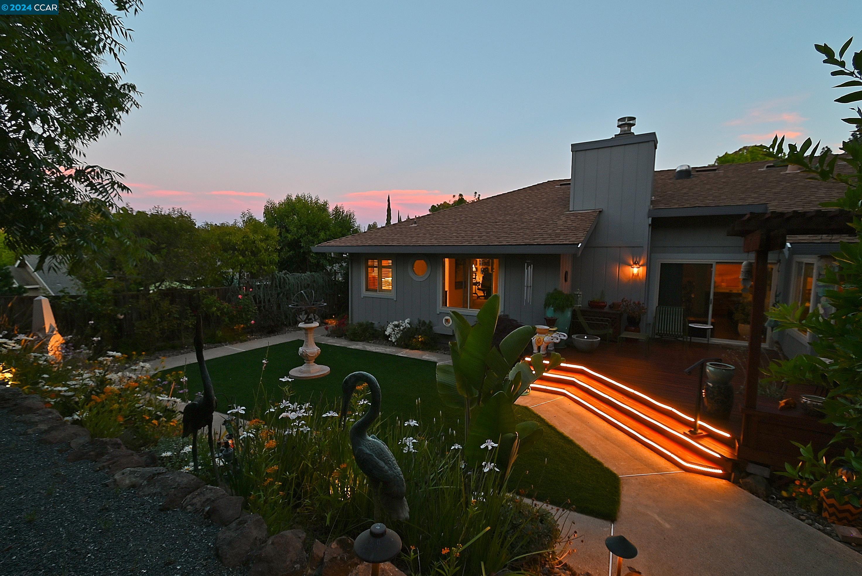 1403 STONEHEDGE DRIVE