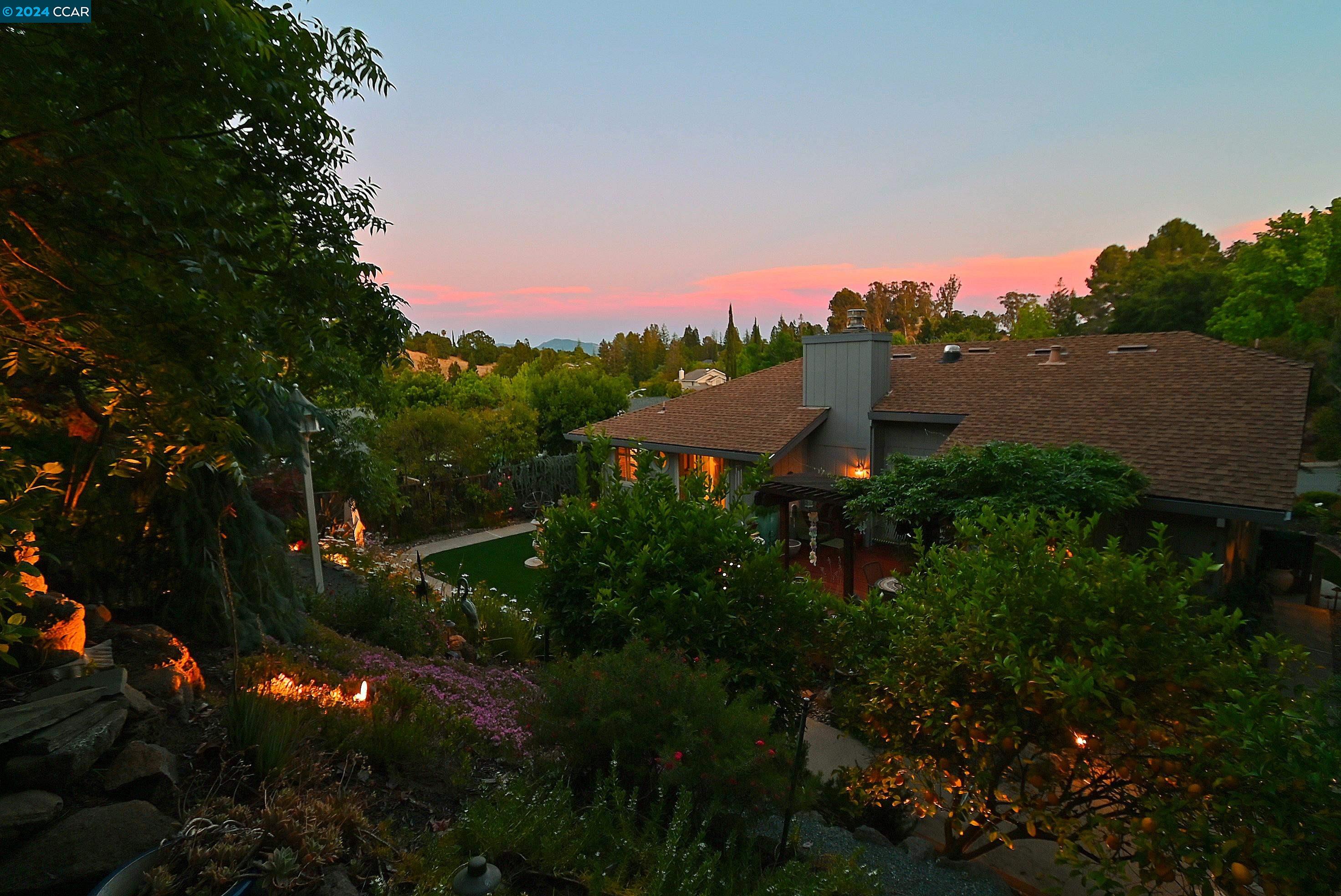 1403 STONEHEDGE DRIVE