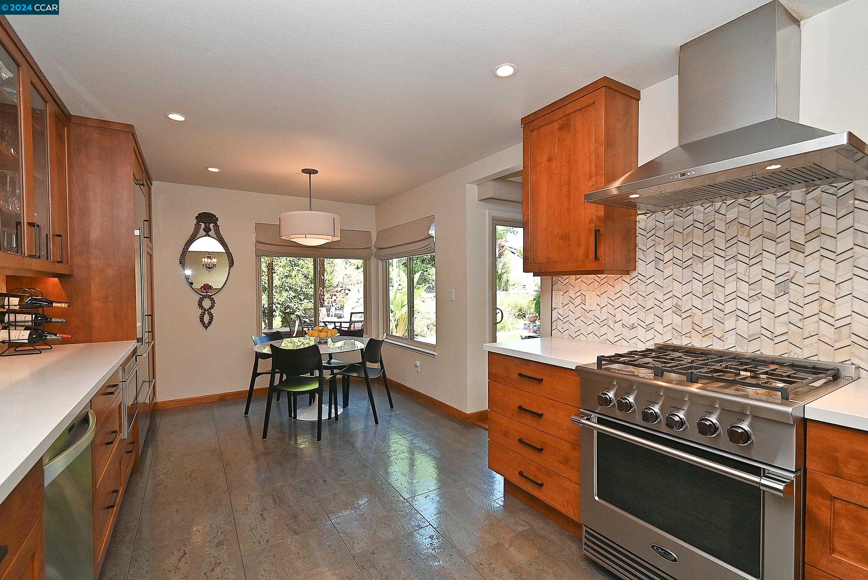 1403 STONEHEDGE DRIVE