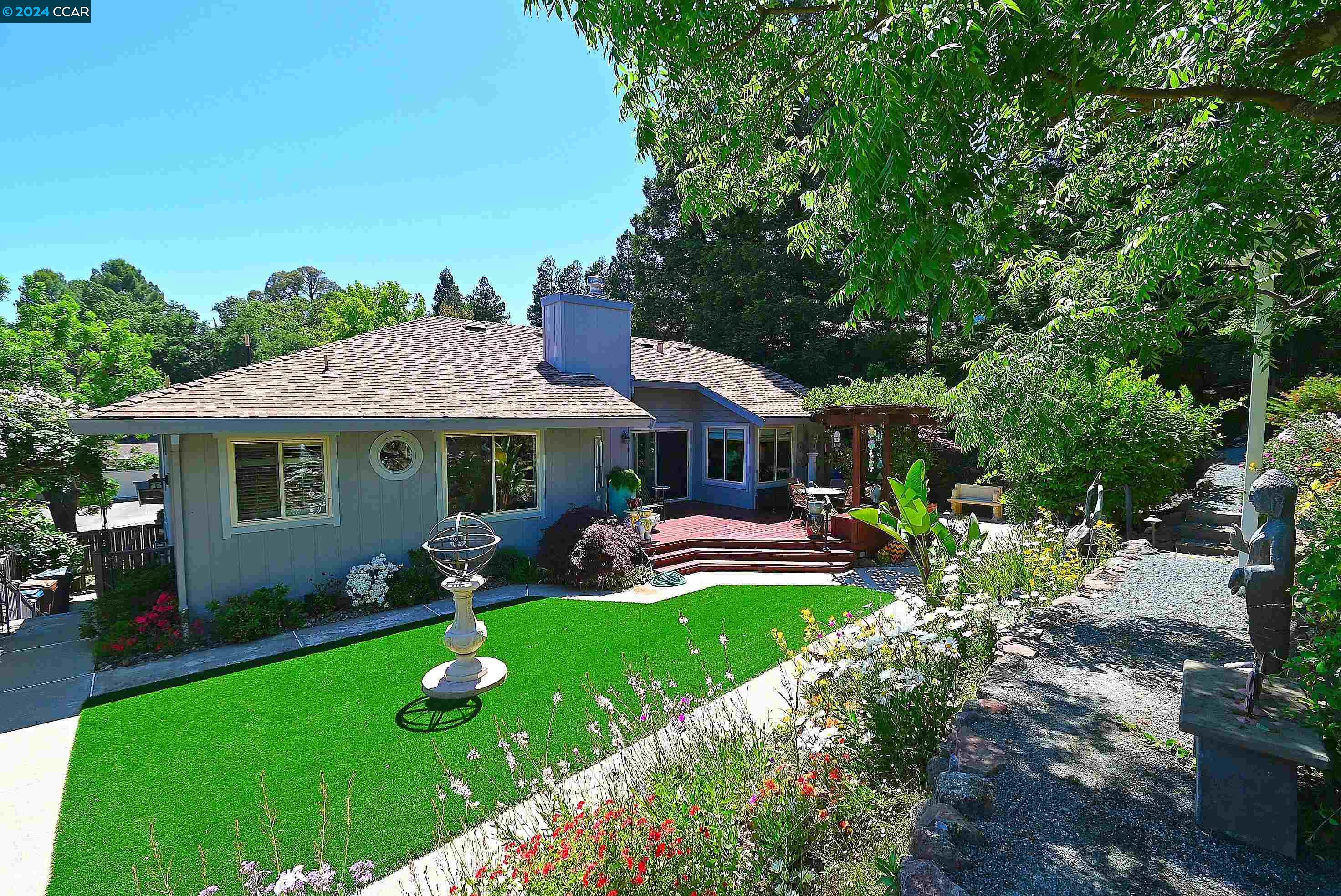 1403 STONEHEDGE DRIVE