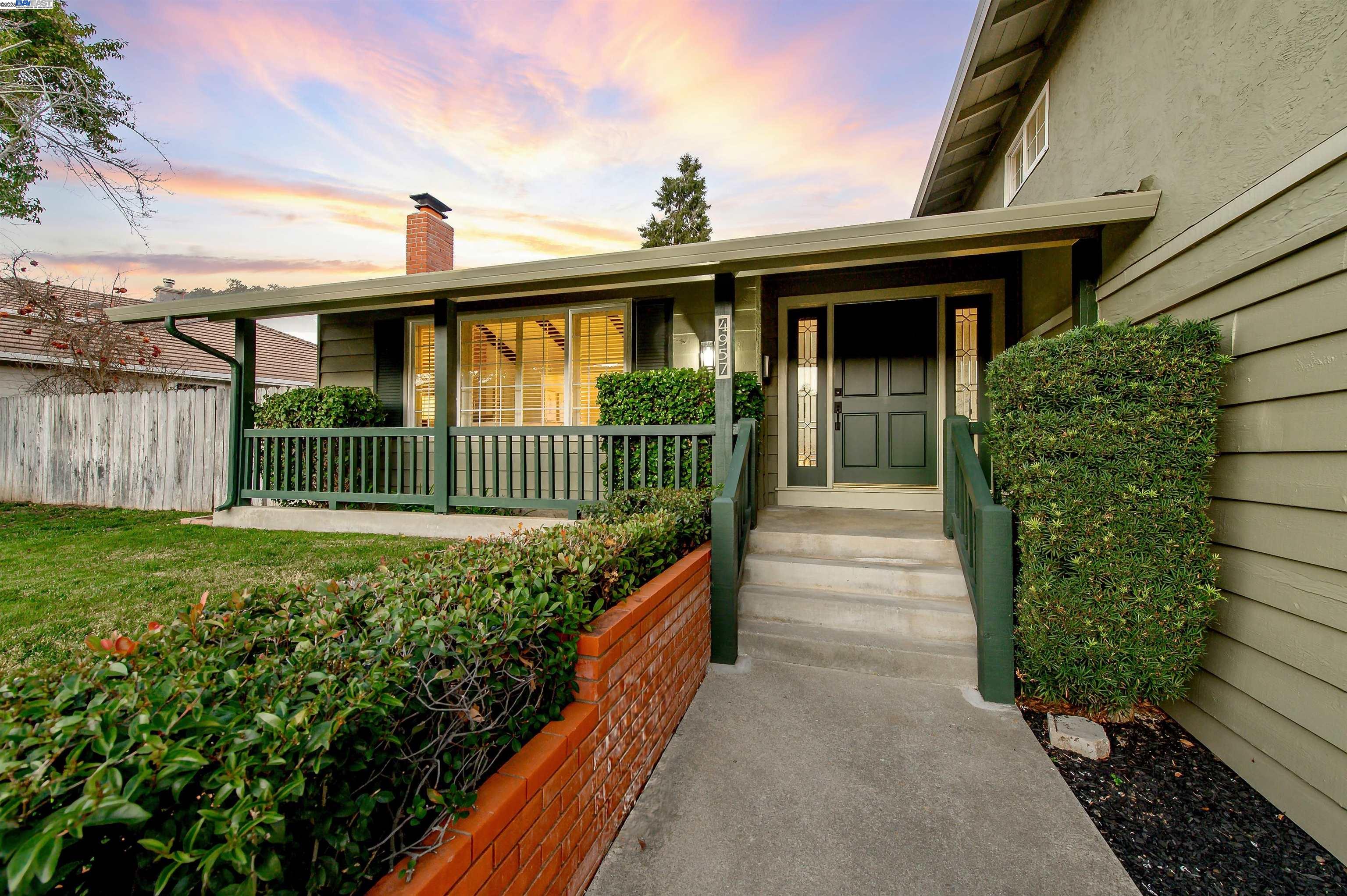 4957 Forest Hill Drive