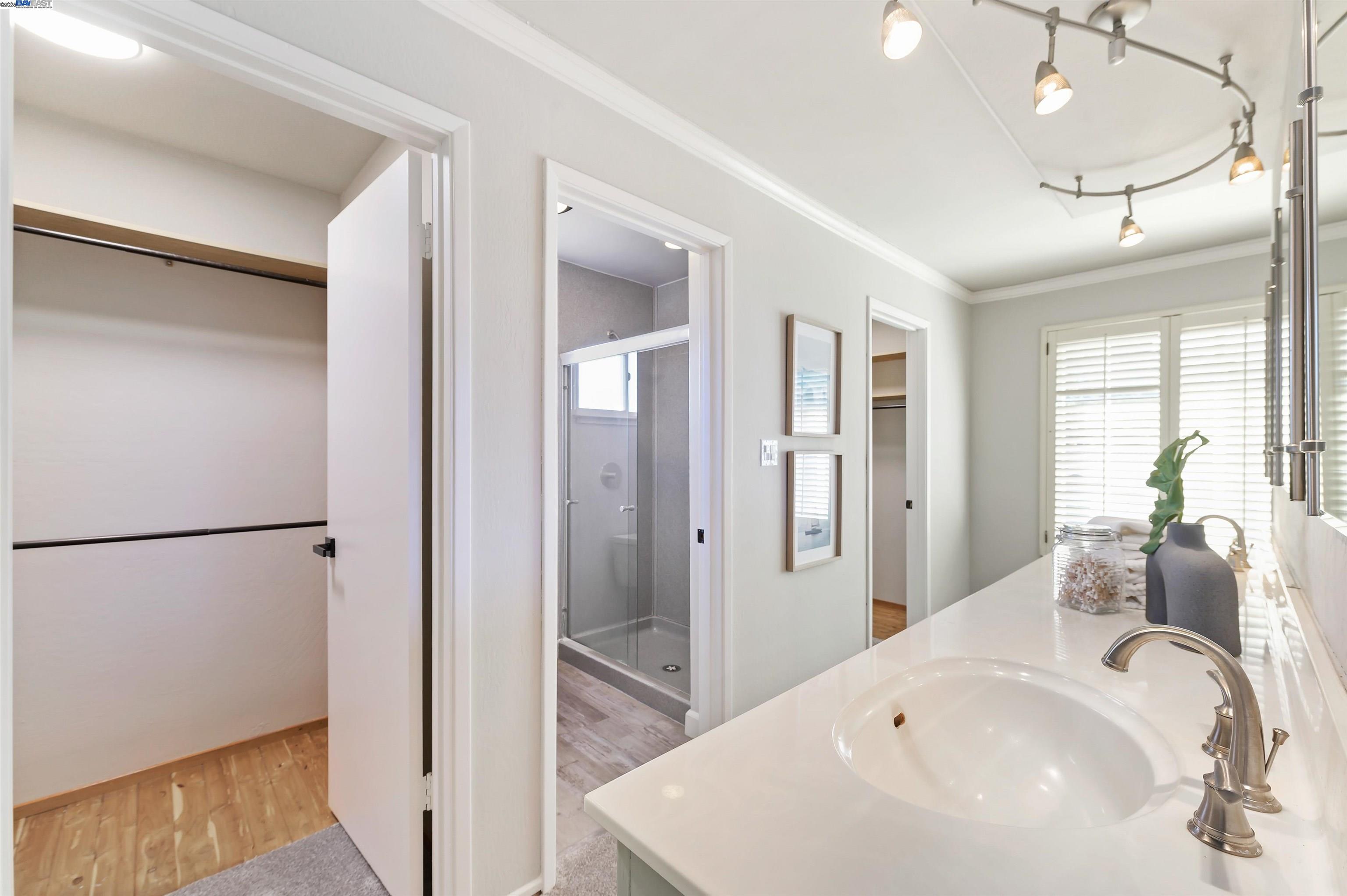 4957 Forest Hill Drive