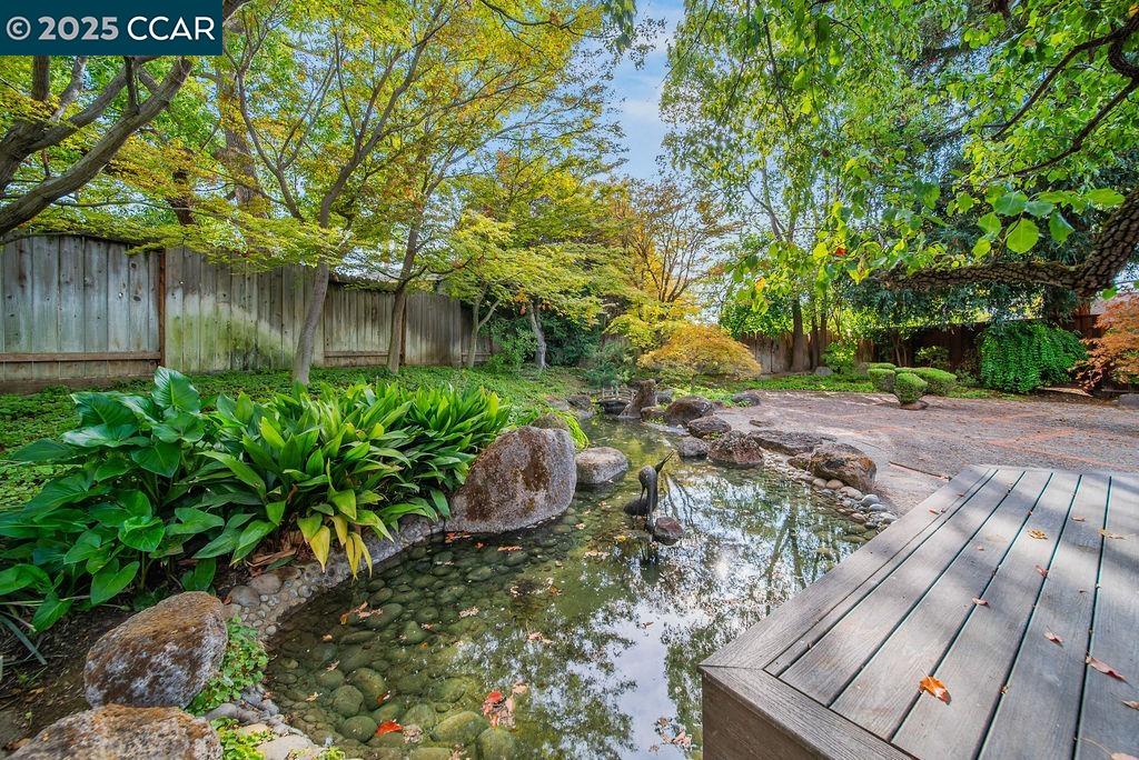 517 Heather Grove Ct